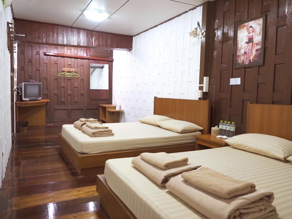 Boobpha Resort Амфава Екстериор снимка