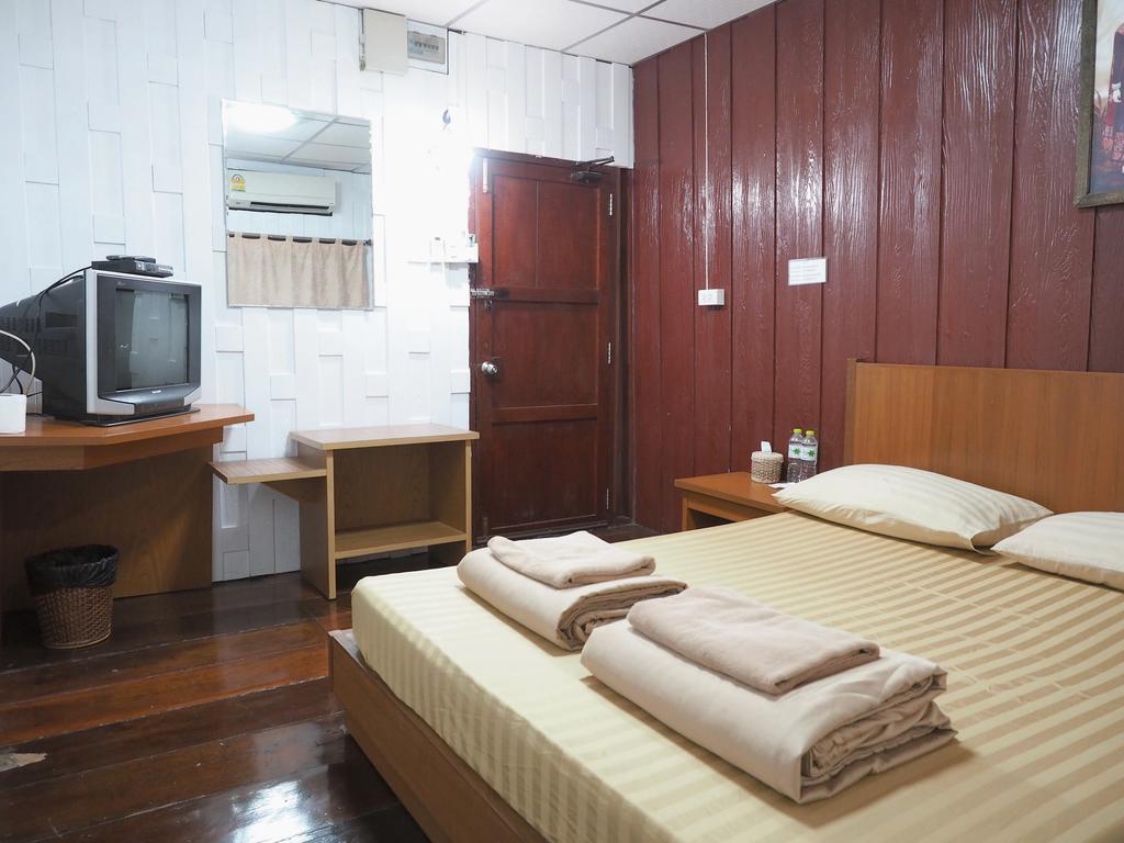 Boobpha Resort Амфава Екстериор снимка